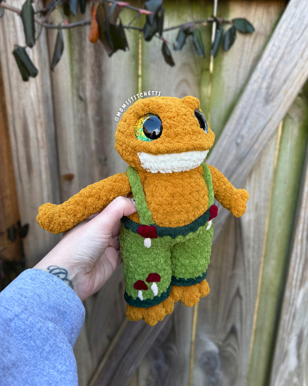 Mushroom Frog Plushie