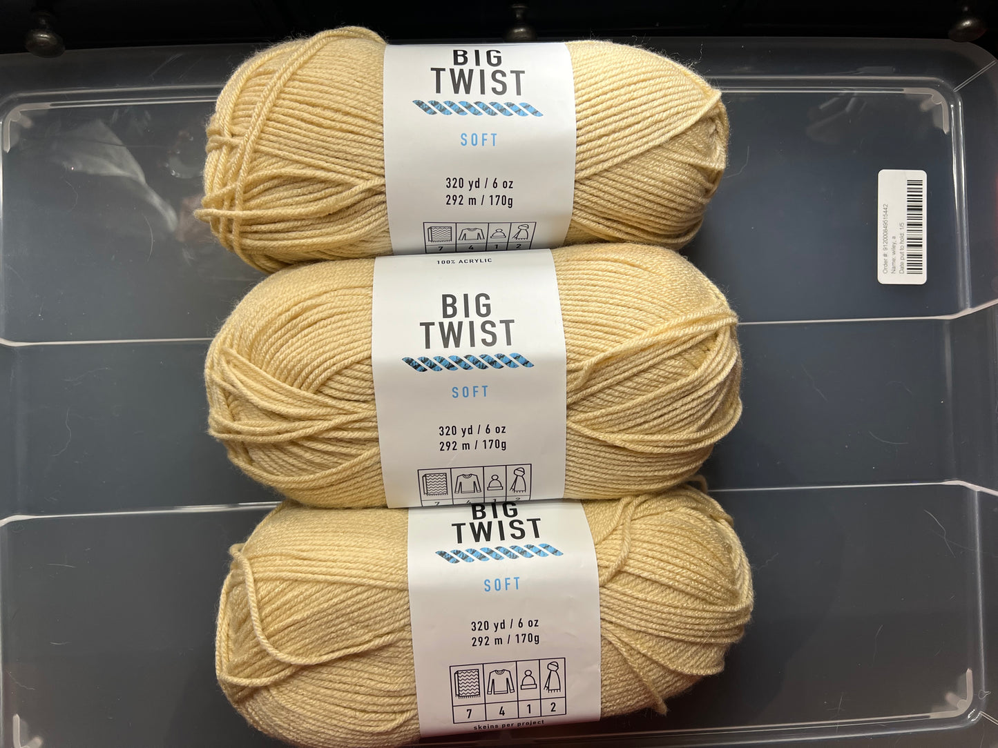 LOT of 3 - Big Twist Soft - Cream
