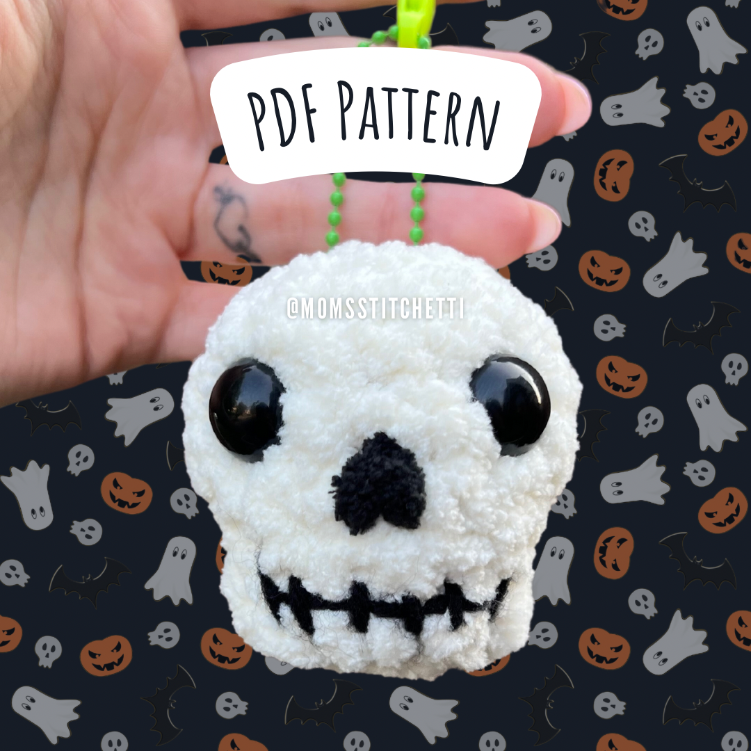Skull Keychain Crochet Pattern (No Sew)