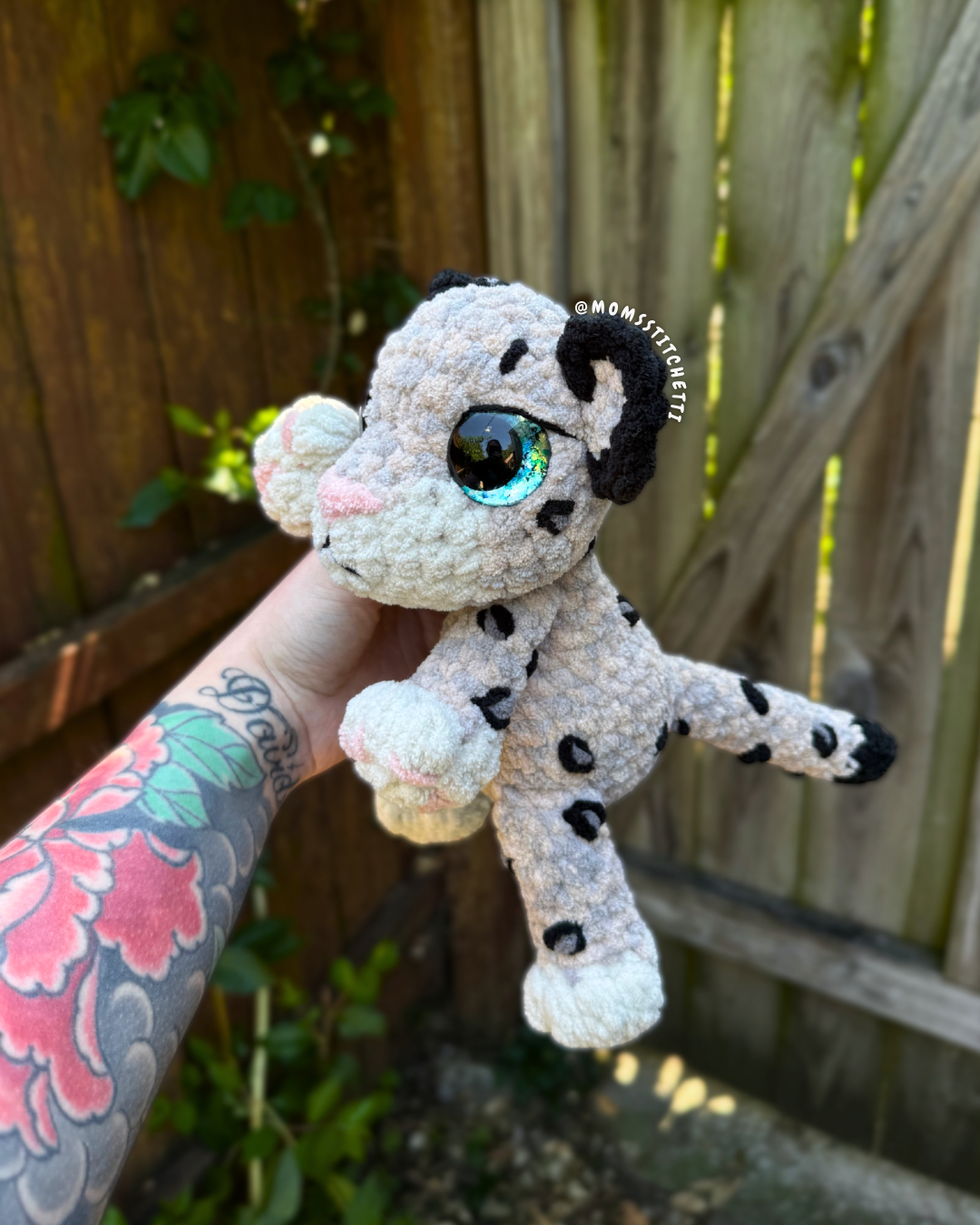 Snow Leopard Plushie (Flawed)
